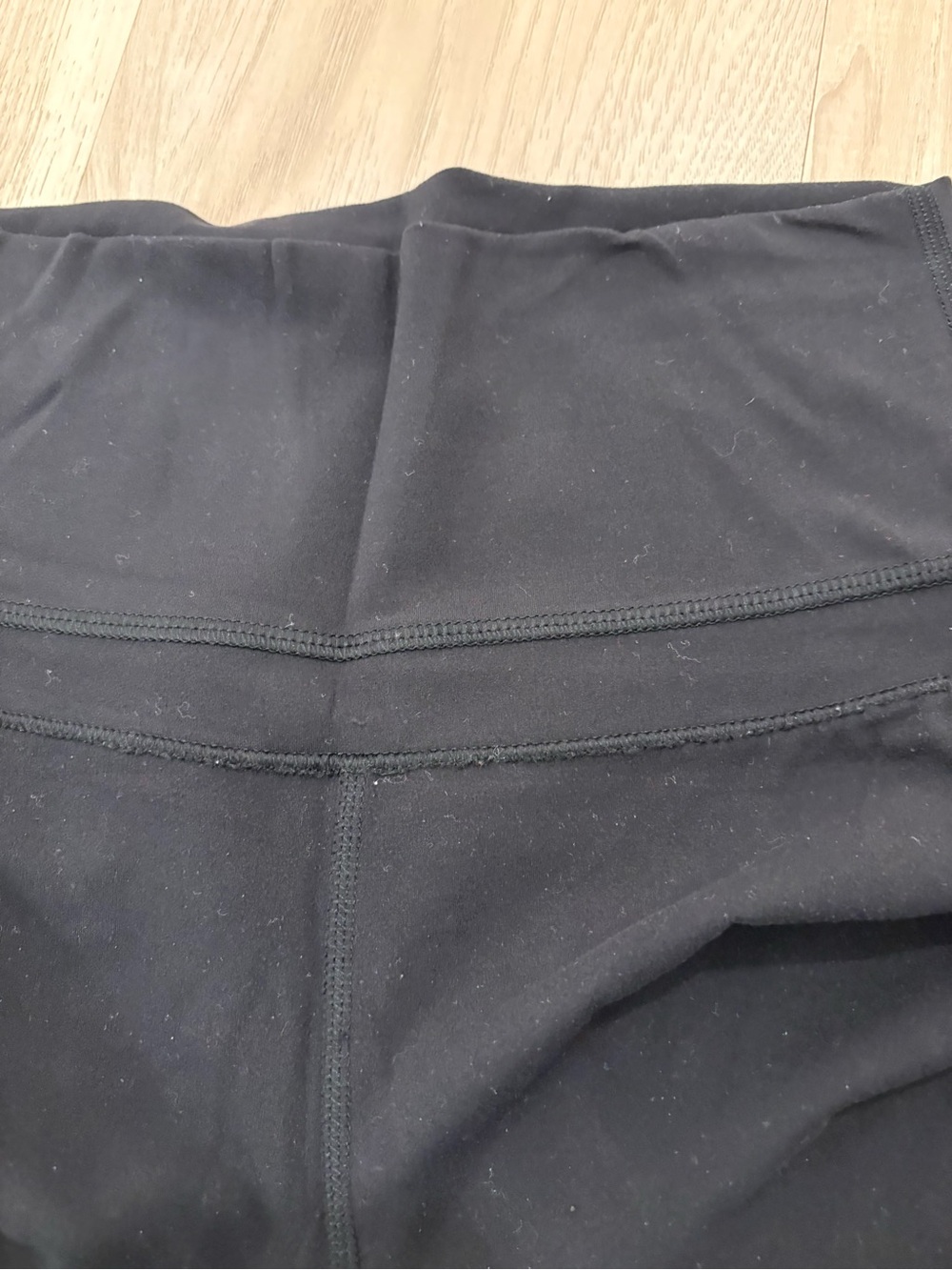 Lululemon leggings *Read* - Picture 5 of 9